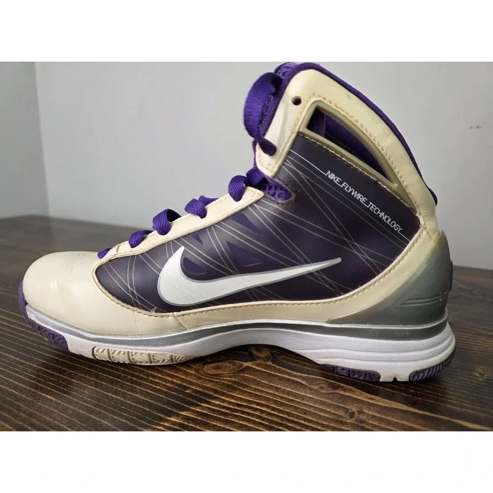 Nike Flywire Hyperize Youth Basketball Sneakers Size 6 White Purple‎ Shoes